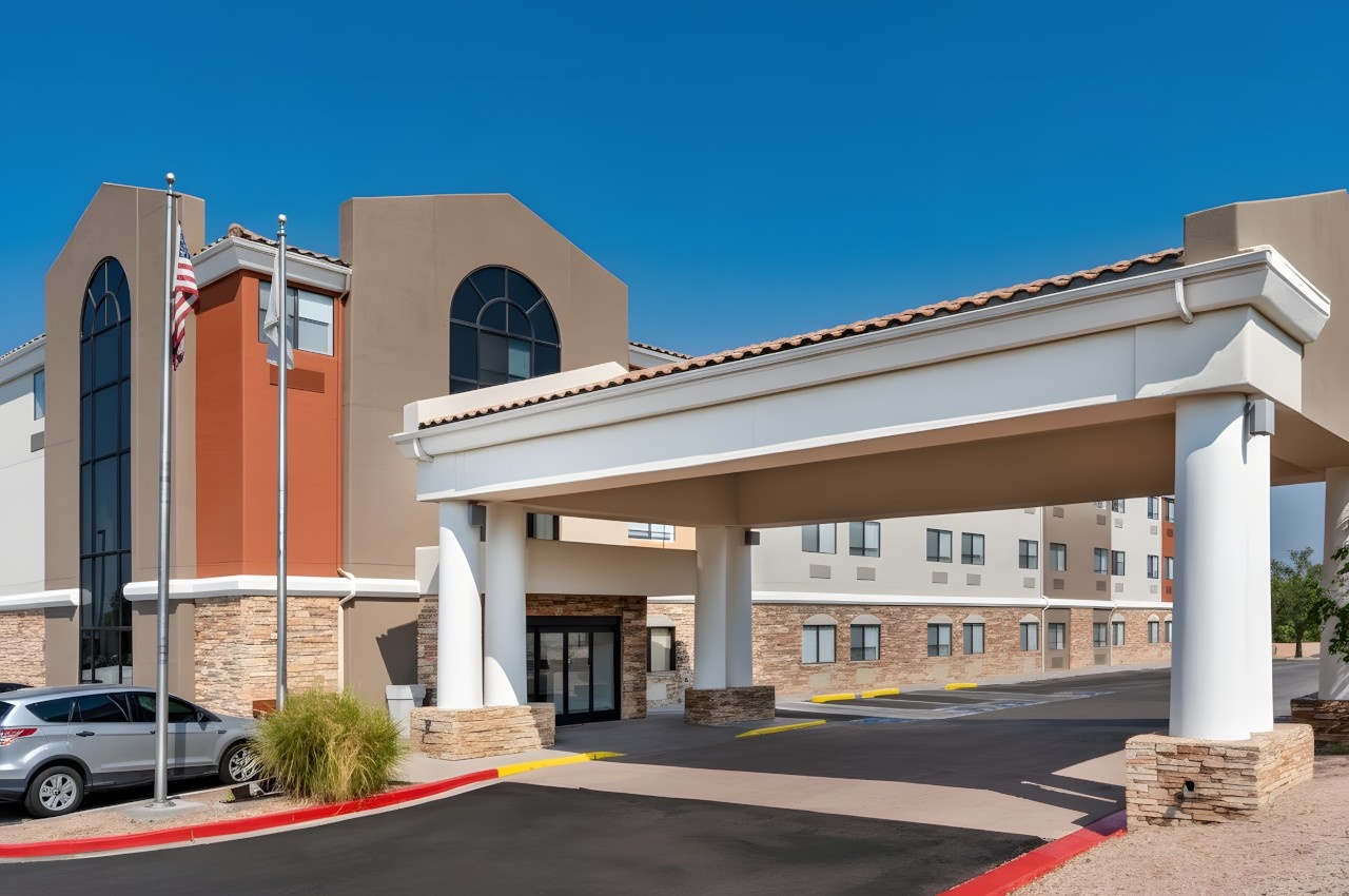 Liberty Way Renovation Completes Holiday Inn Express Albuquerque Renovation